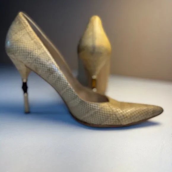 Gucci Python Bamboo Heel Pumps Tan Pointed Toe Vintage Size 40C Made Italy 90s